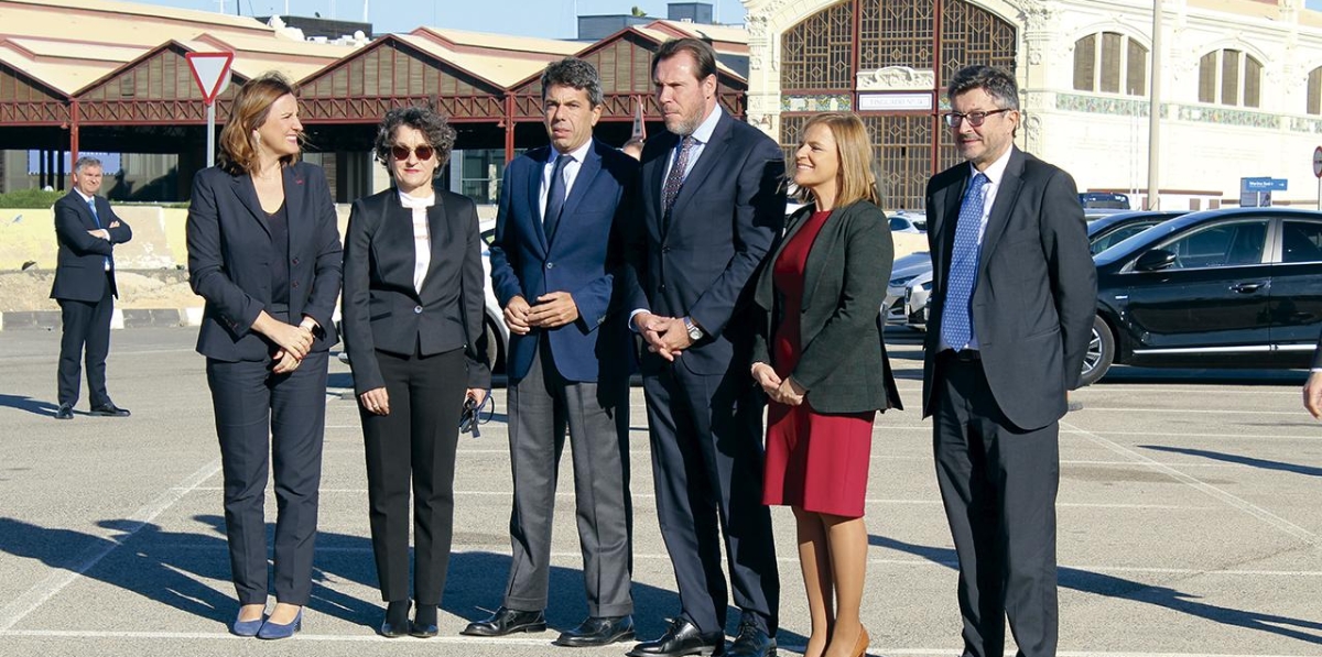Visita de Óscar Puente al Puerto de Valencia