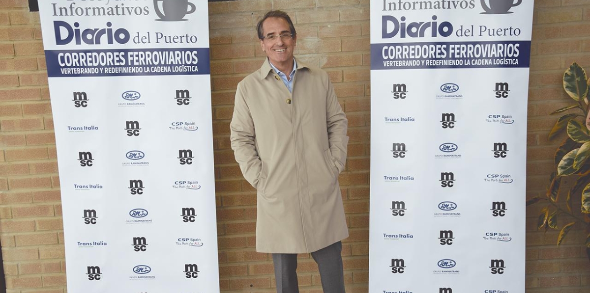 Desayuno Informativo Corredores Ferroviarios