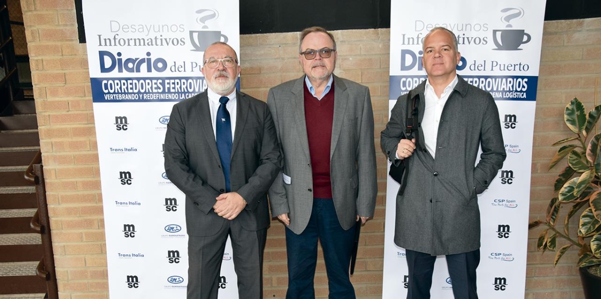 Desayuno Informativo Corredores Ferroviarios