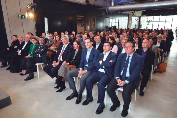$!Más de 150 profesionales hicieron del evento un auténtico éxito. Foto R.T.