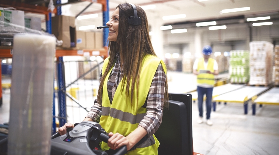 El crecimiento del empleo logístico el pasado mes fue inferior al de mayo de 2024.